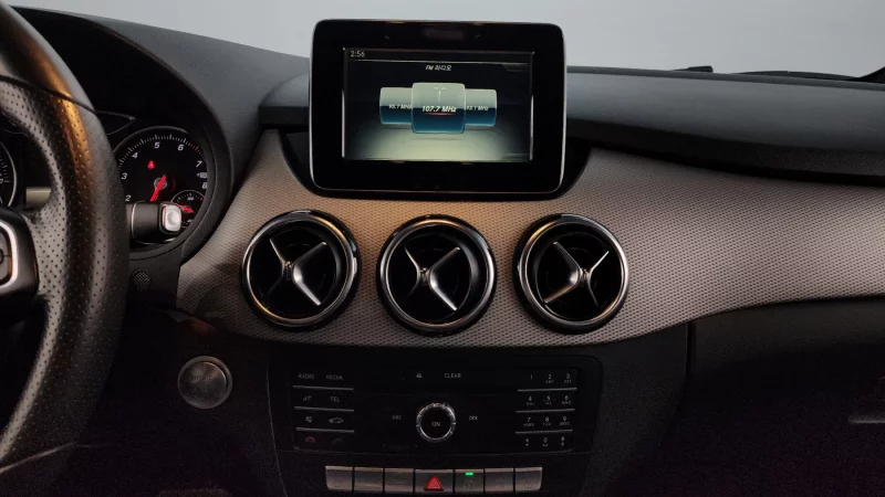 Mercedes-Benz B-Class