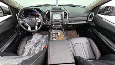 Ford EXPEDITION