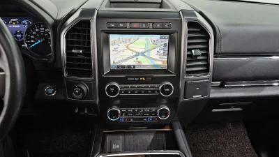 Ford EXPEDITION