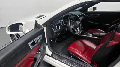 Mercedes-Benz SLK-Class