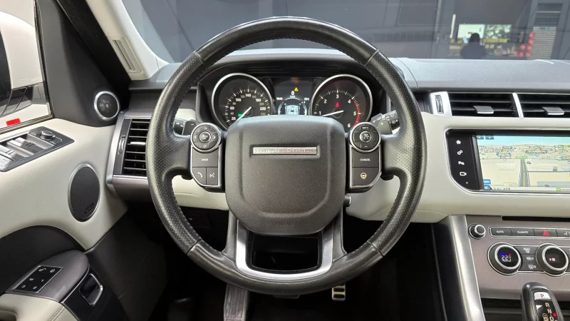 Land Rover RANGE ROVER SPORT