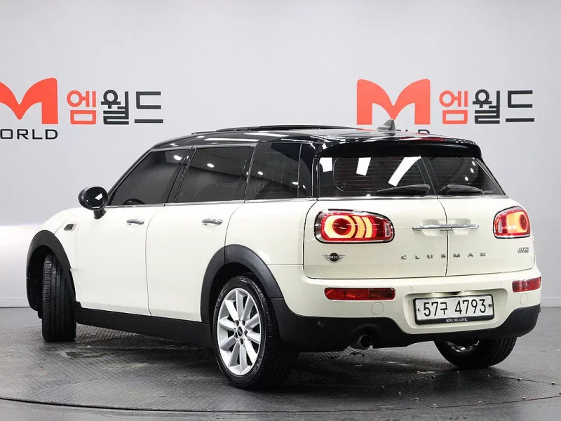 MINI Clubman