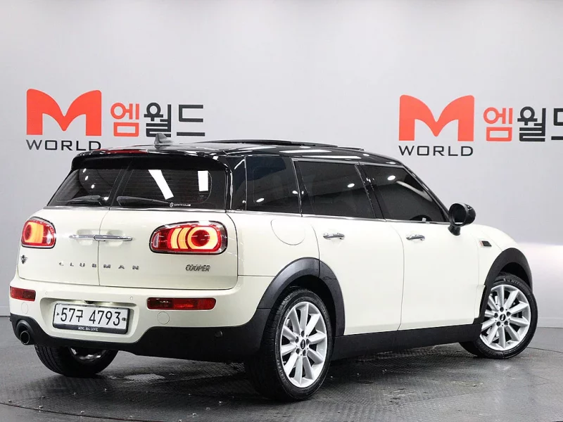 MINI Clubman