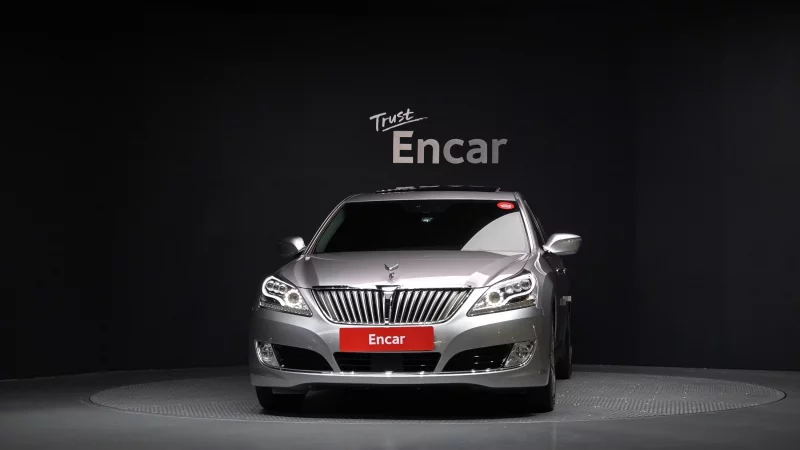 Hyundai Equus
