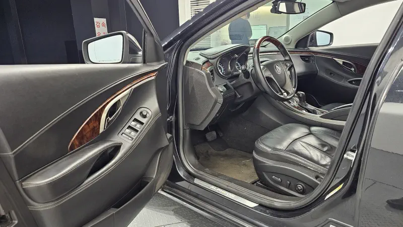 Daewoo Alpheon
