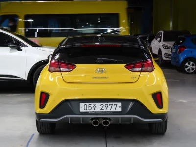 Hyundai Veloster