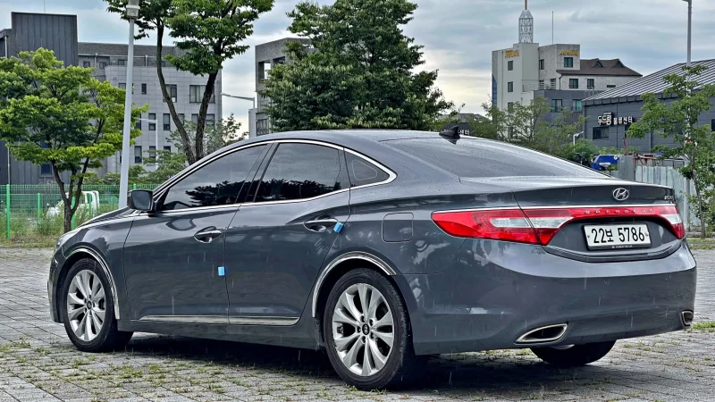 Hyundai Grandeur