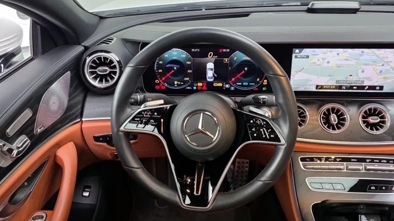 Mercedes-Benz CLS-Class