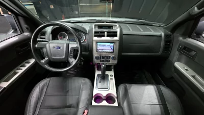 Ford ESCAPE
