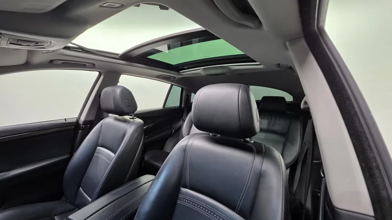 BMW 5-Series Gran Turismo