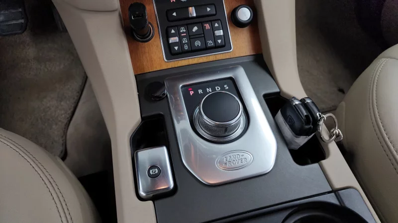 Land Rover DISCOVERY