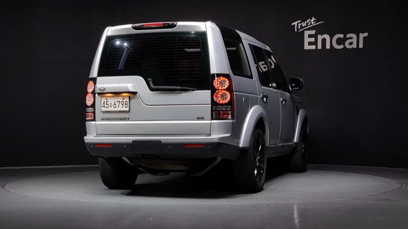 Land Rover DISCOVERY