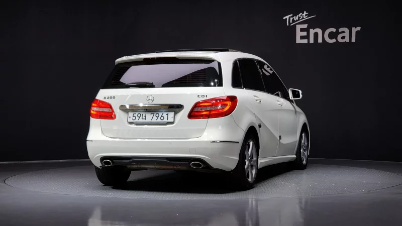 Mercedes-Benz B-Class