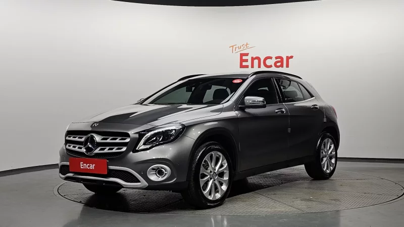 Mercedes-Benz GLA-Class