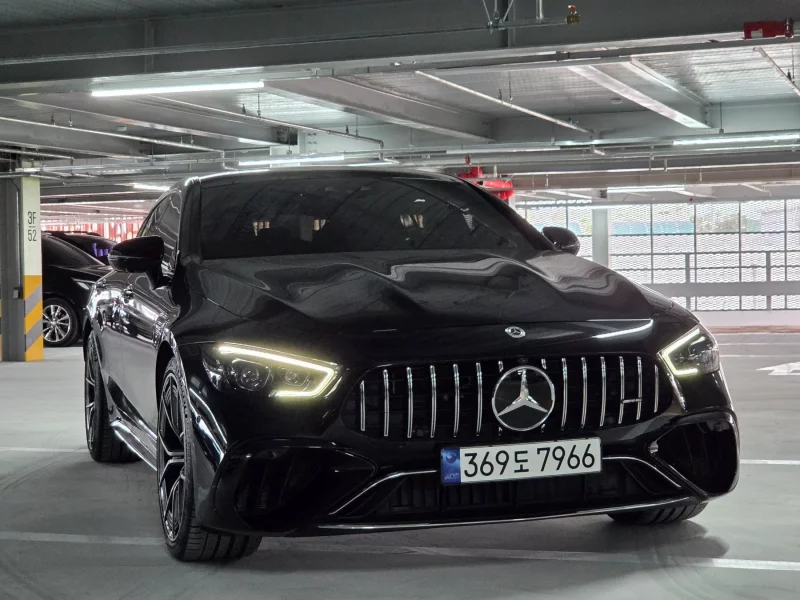 Mercedes-Benz AMG GT