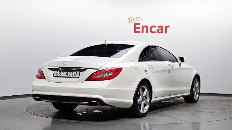 Mercedes-Benz CLS-Class