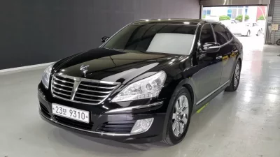 Hyundai Equus