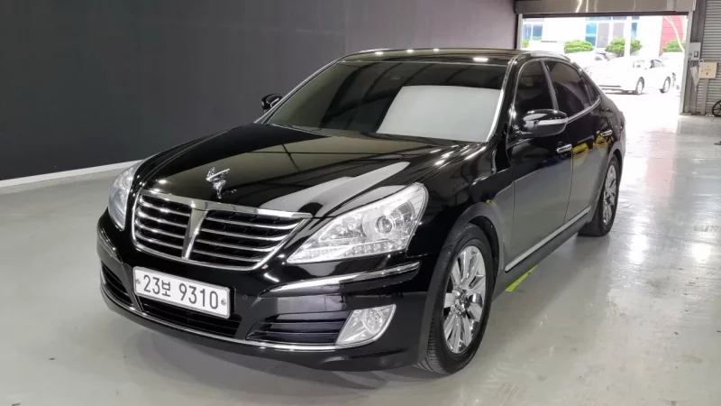 Hyundai Equus