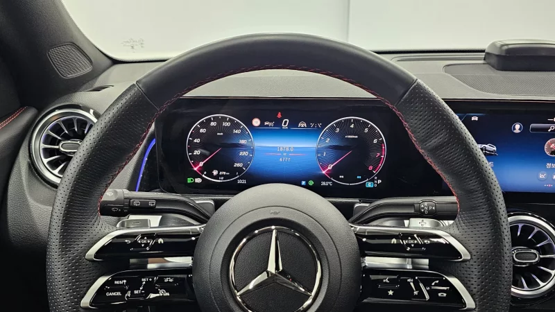 Mercedes-Benz GLB-Class