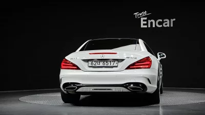 Mercedes-Benz SL-Class
