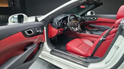 Mercedes-Benz SL-Class