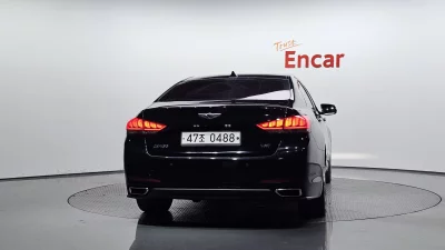 Hyundai Genesis