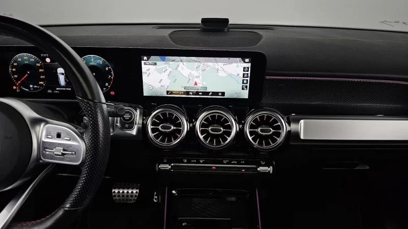 Mercedes-Benz GLB-Class