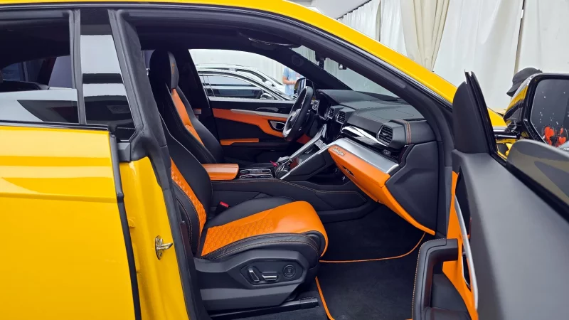 Lamborghini URUS