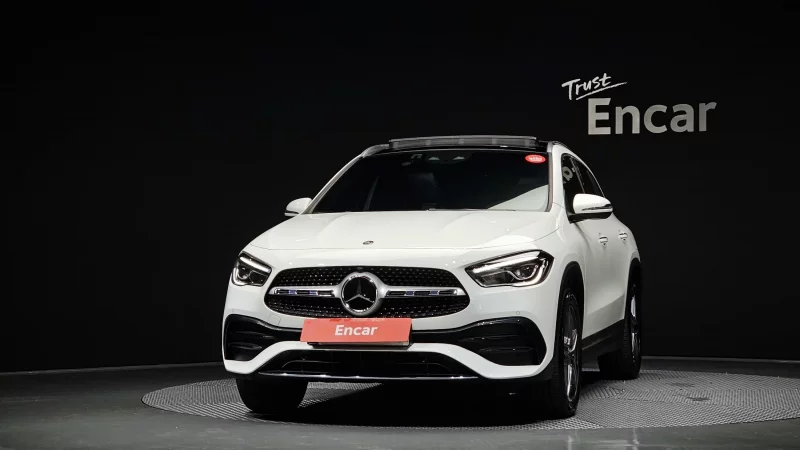 Mercedes-Benz GLA-Class