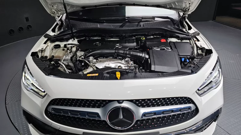 Mercedes-Benz GLA-Class