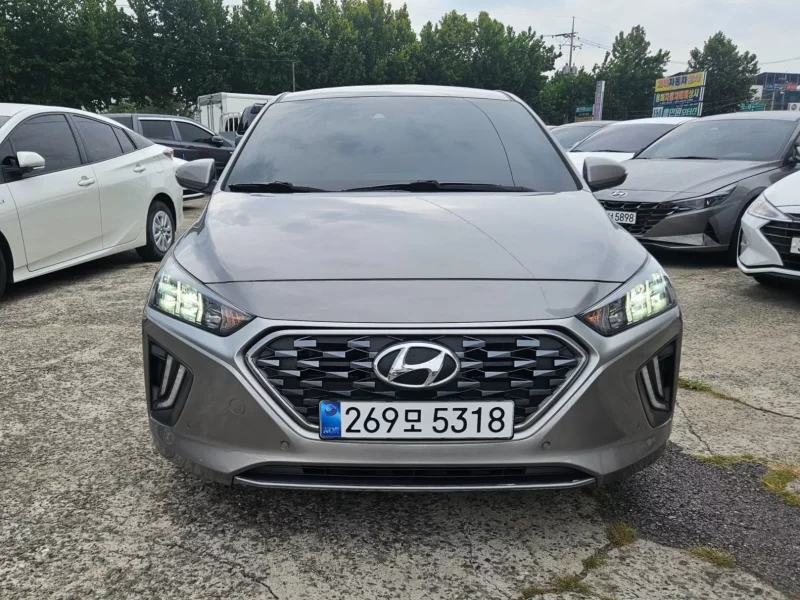 Hyundai Ioniq