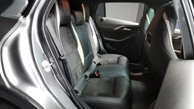 Infiniti Q30