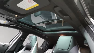 Infiniti Q30