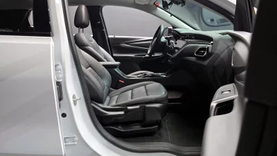 Daewoo 볼트 EUV