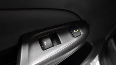 Daewoo 볼트 EUV