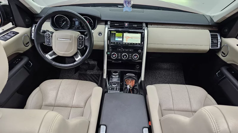 Land Rover DISCOVERY