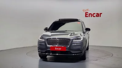 Lincoln Corsair