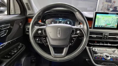 Lincoln Corsair