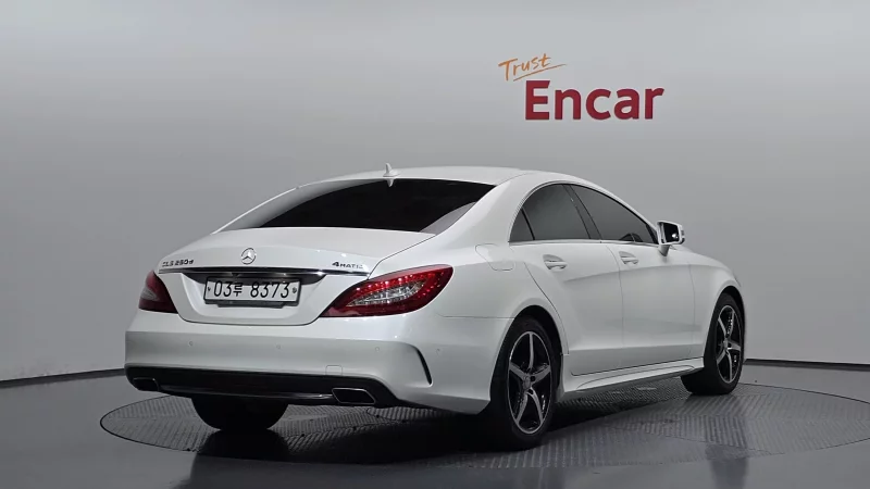 Mercedes-Benz CLS-Class