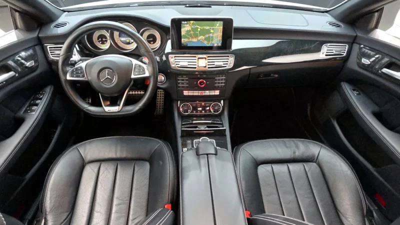 Mercedes-Benz CLS-Class