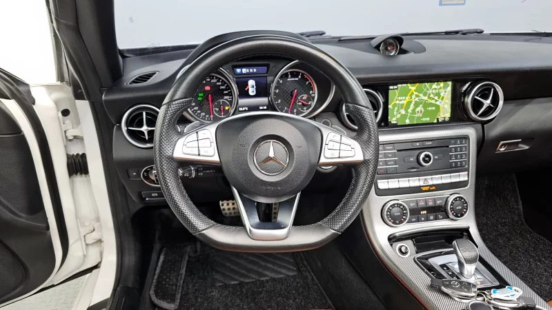 Mercedes-Benz SLC-Class