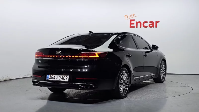 Kia K7