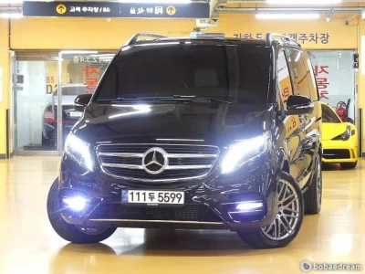 Mercedes-Benz V-Class