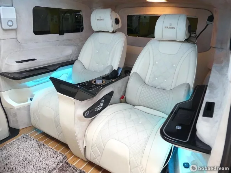 Mercedes-Benz V-Class