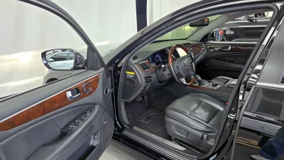Hyundai Equus