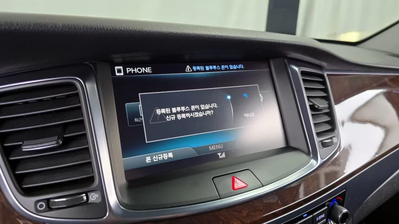 Hyundai Equus