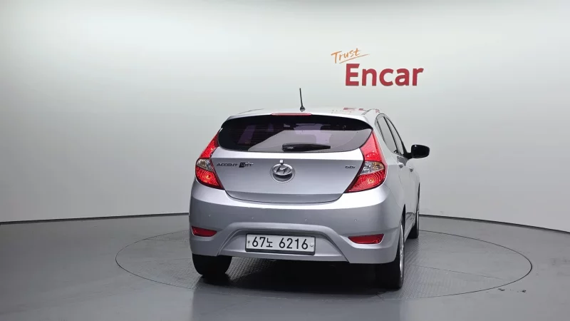 Hyundai Accent