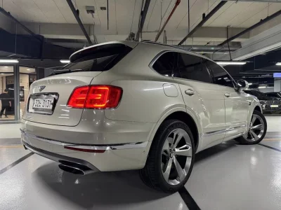 Bentley Bentayga