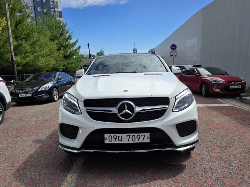 Mercedes-Benz GLE-Class