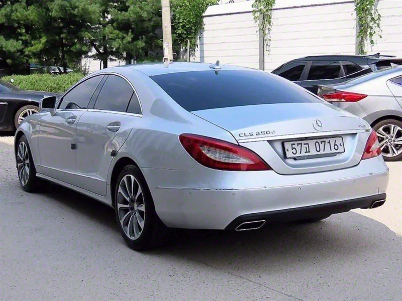 Mercedes-Benz CLS-Class